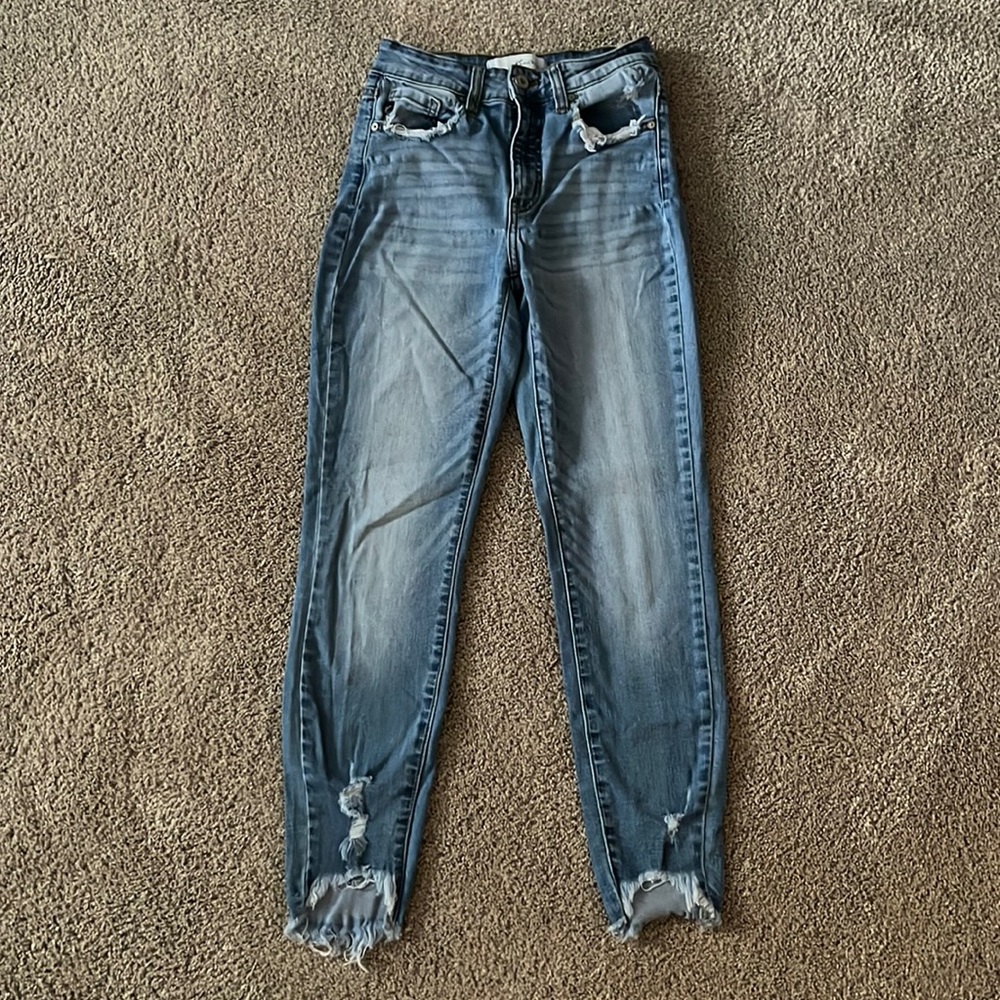 KanCan jeans Frey Hem High Wasted Jeans